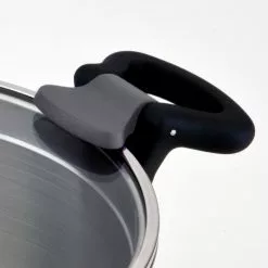 ARON 5.3 qt. Stainless Steel Stock Pot with Glass Lid by 1829 Carl Schmidt Sohn 11 ARON 5.3 qt. Stainless Steel Stock Pot with Glass Lid by 1829 Carl Schmidt Sohn -Cookware Sales Shop 1829 carl schmidt sohn stock pots 060589 c3 1000