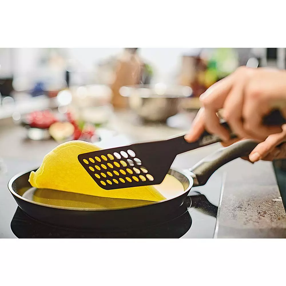 Specialty Crepe Pan by Berndes 4 Specialty Crepe Pan by Berndes - Image 2