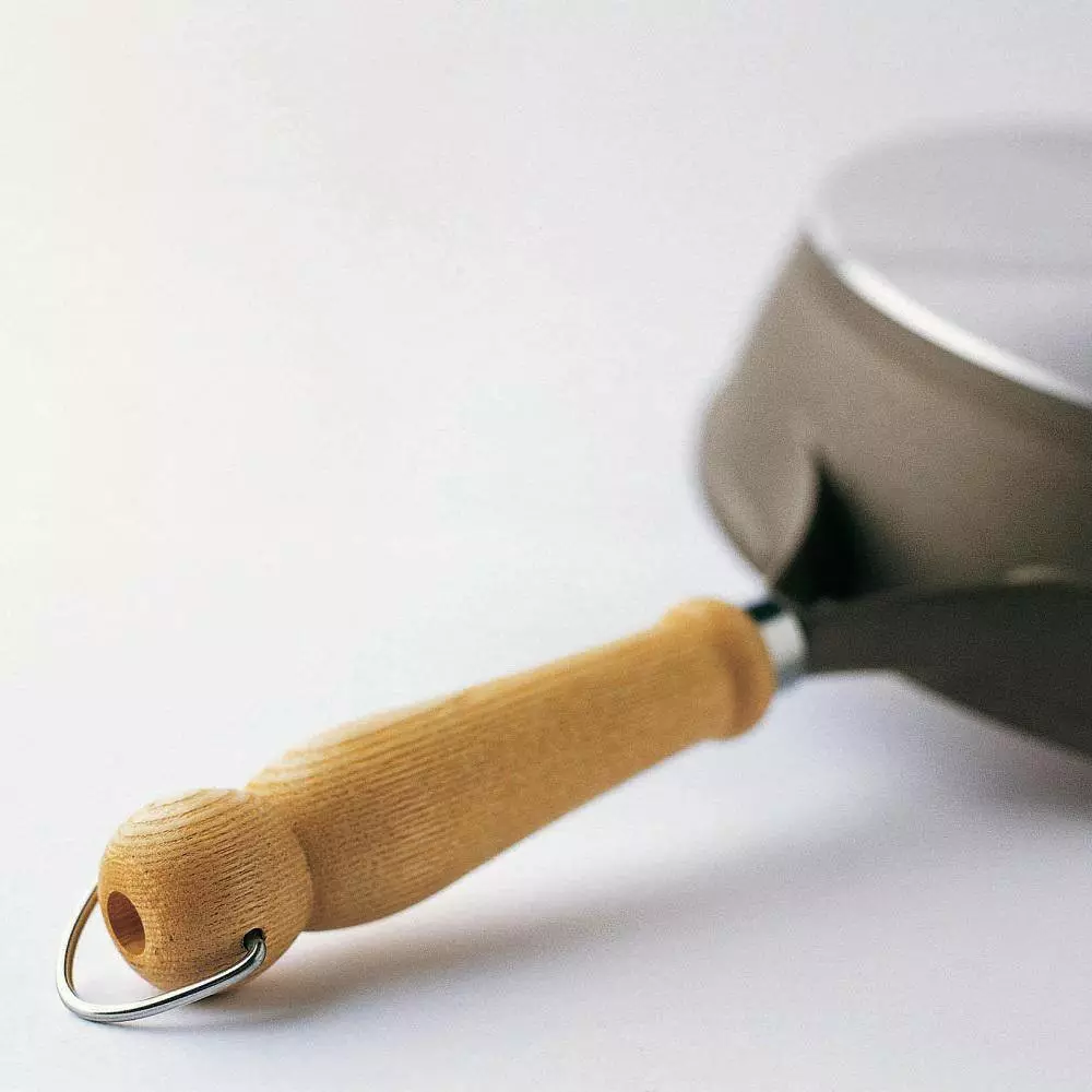 Tradition 4.25 qt. Cast Aluminum Nonstick Saute Pan in Gray with Glass Lid by Berndes 4 Tradition 4.25 qt. Cast Aluminum Nonstick Saute Pan in Gray with Glass Lid by Berndes - Image 2