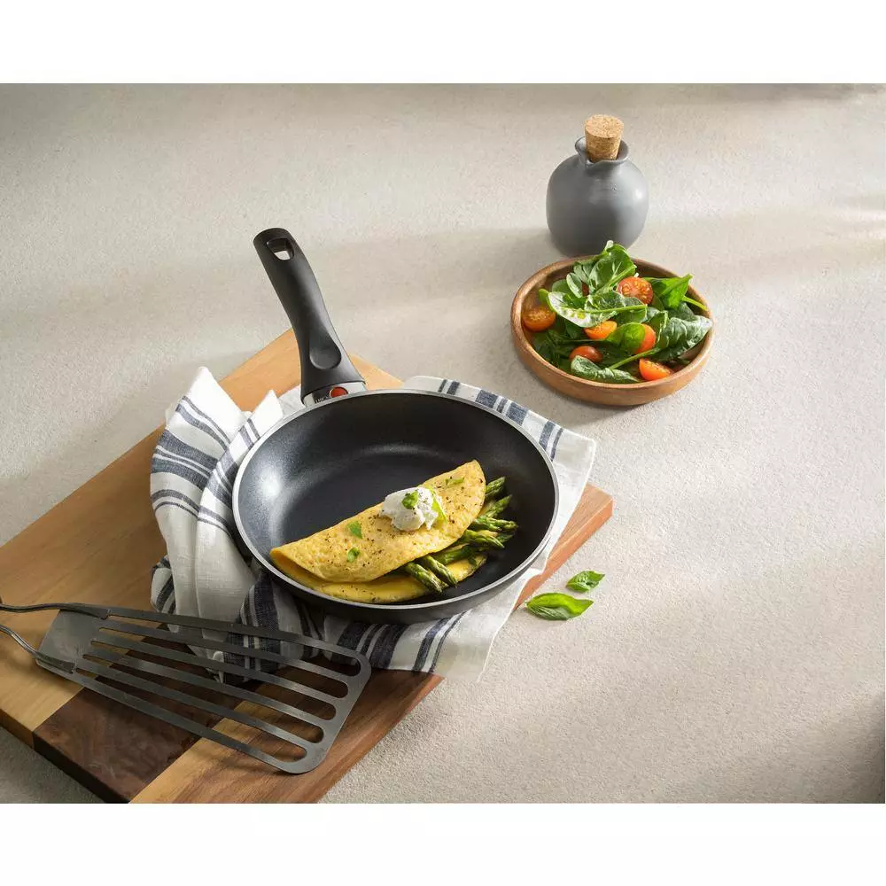 Pisa 2-Piece Aluminum Nonstick Frying Pan Set in black by Ballarini 4 Pisa 2-Piece Aluminum Nonstick Frying Pan Set in black by Ballarini - Image 2
