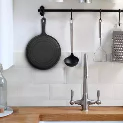 Pre-Seasoned 10-1/2 in. Cast Iron Round Griddle by Commercial CHEF 9 Pre-Seasoned 10-1/2 in. Cast Iron Round Griddle by Commercial CHEF -Cookware Sales Shop black commercial chef grill pans chfl911 31 1000