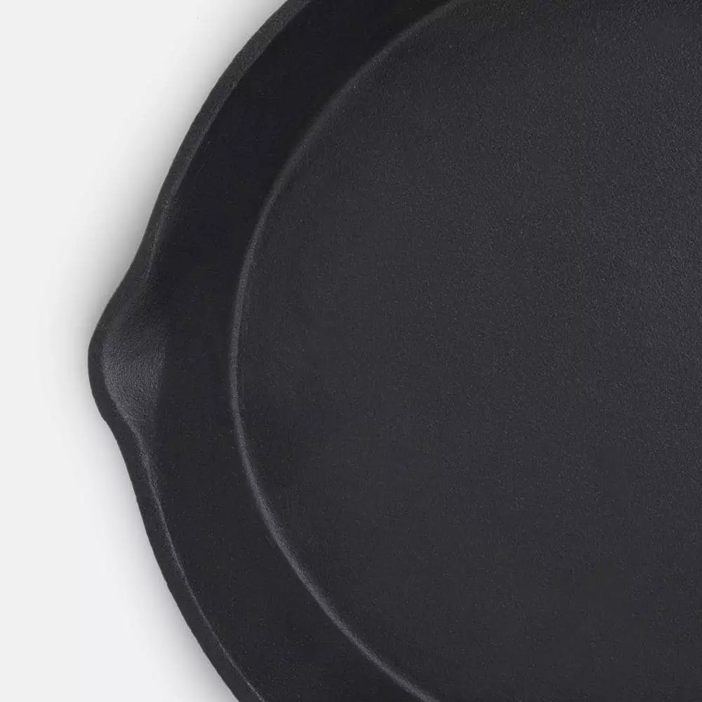 10 in. Cast Iron Skillet in Black by ExcelSteel 6 10 in. Cast Iron Skillet in Black by ExcelSteel - Image 4
