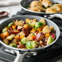 12-Piece Swift Healthy Ceramic Nonstick Aluminum Cookware Set by GreenPan 17 12-Piece Swift Healthy Ceramic Nonstick Aluminum Cookware Set by GreenPan -Cookware Sales Shop black greenpan pot pan sets cc005227 001 76 1000