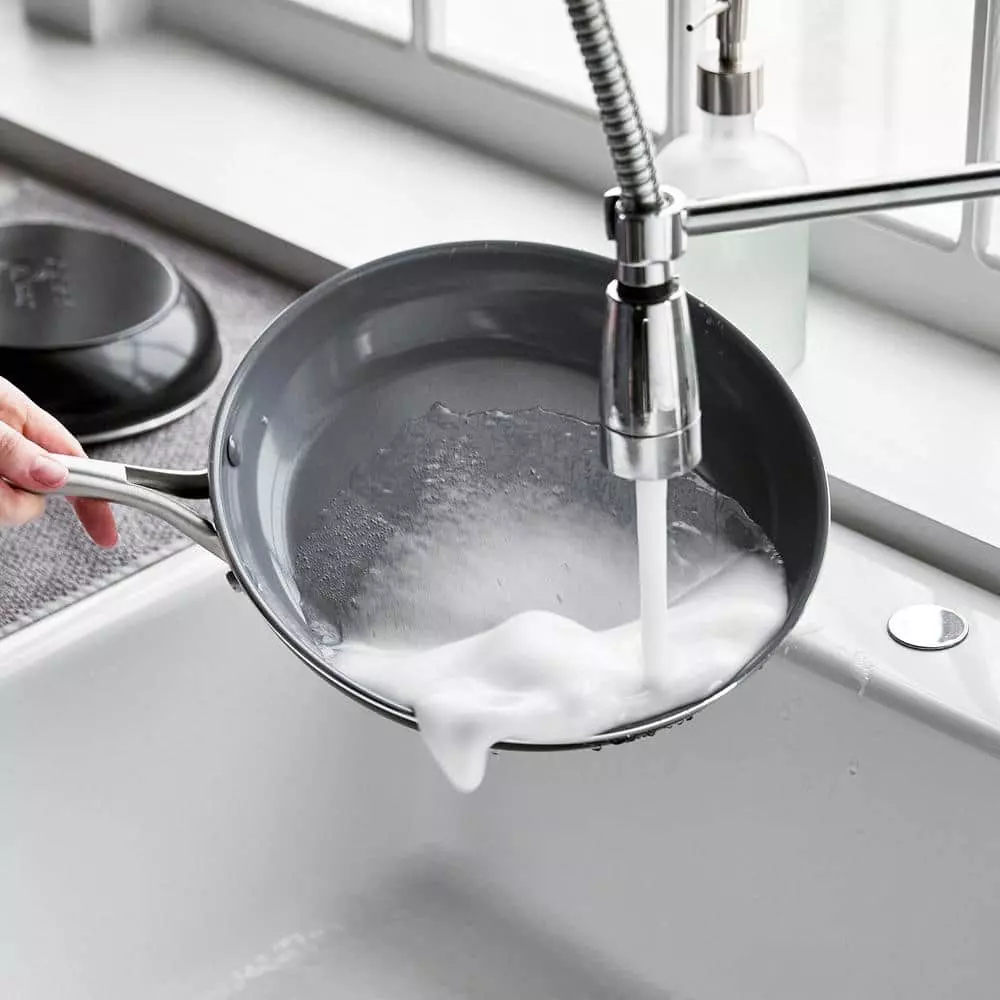 Swift 2-Piece Healthy Ceramic Nonstick Aluminum Frying Pans Set by GreenPan 8 Swift 2-Piece Healthy Ceramic Nonstick Aluminum Frying Pans Set by GreenPan - Image 6