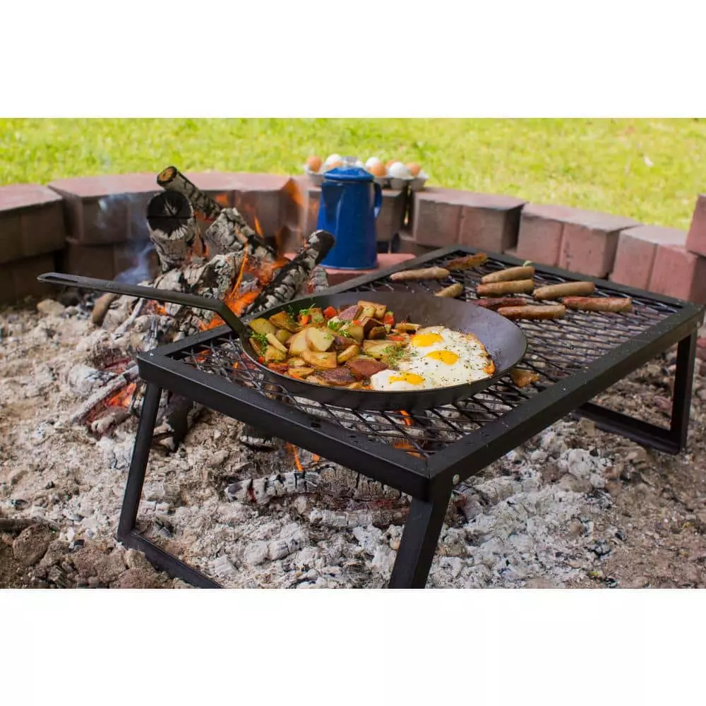 12 in. Carbon Steel Skillet in Black by Lodge 9 12 in. Carbon Steel Skillet in Black by Lodge - Image 7