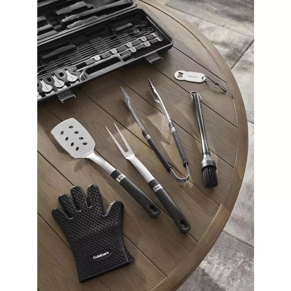 12 in. Cast Iron Skillet in Black with Pour Spout by Lodge 7 12 in. Cast Iron Skillet in Black with Pour Spout by Lodge - Image 5