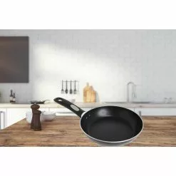 8 in. Aluminum Nonstick Frying Pan in Black with Glass Lid by Mirro 11 8 in. Aluminum Nonstick Frying Pan in Black with Glass Lid by Mirro -Cookware Sales Shop black mirro skillets mir e7970294m 31 1000