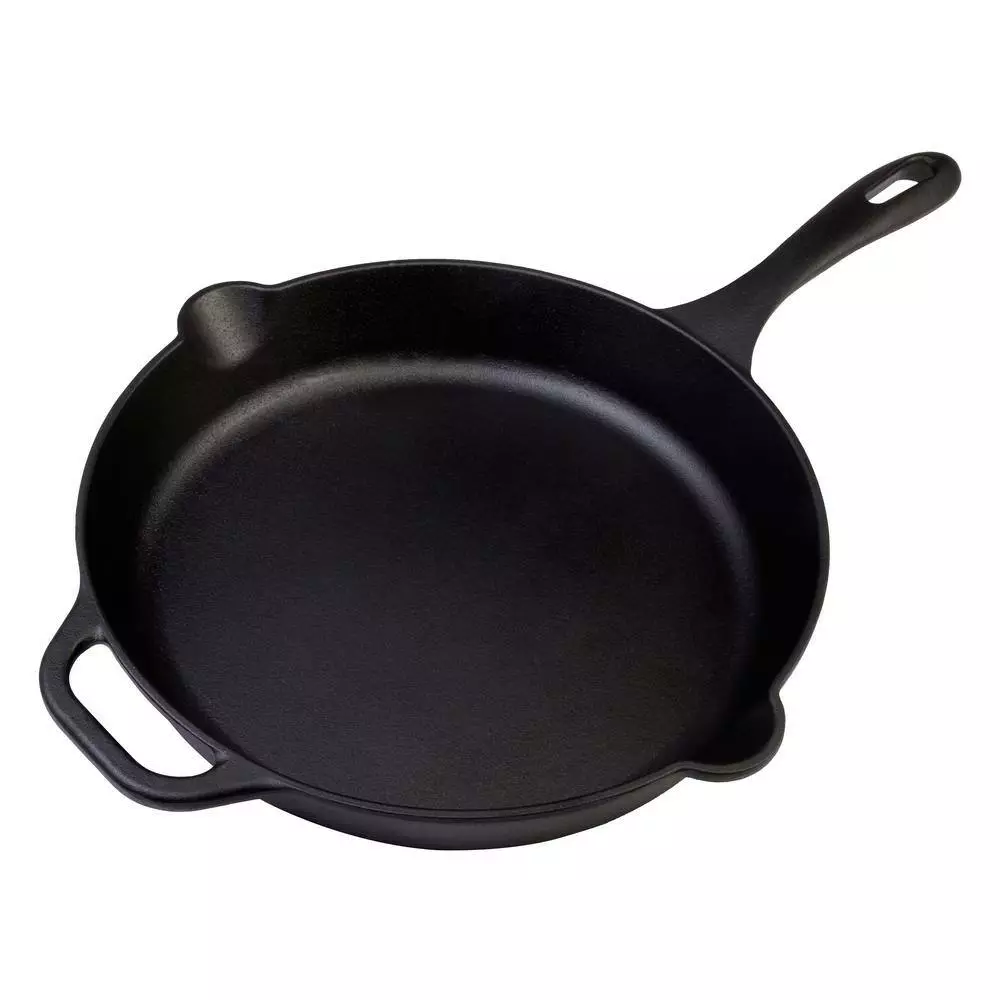 12 in. Black Cast Iron Skillet Seasoned by Victoria 6 12 in. Black Cast Iron Skillet Seasoned by Victoria - Image 4
