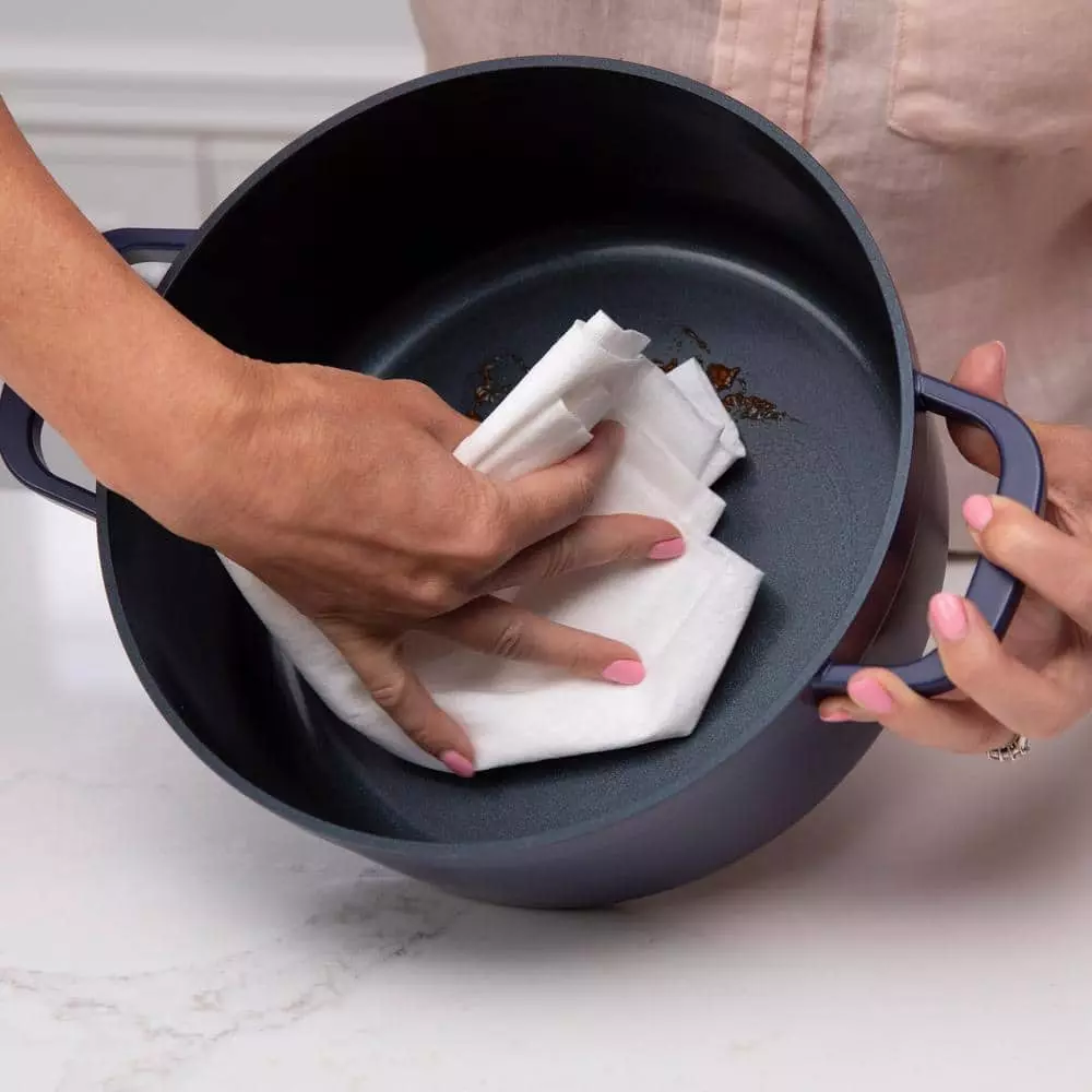 5.5QT Blue Aluminum Big Batch Dutch Oven with Lid by Blue Diamond 4 5.5QT Blue Aluminum Big Batch Dutch Oven with Lid by Blue Diamond - Image 2