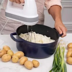 5.5QT Blue Aluminum Big Batch Dutch Oven with Lid by Blue Diamond 17 5.5QT Blue Aluminum Big Batch Dutch Oven with Lid by Blue Diamond -Cookware Sales Shop blue blue diamond dutch ovens cc003732 001 76 1000