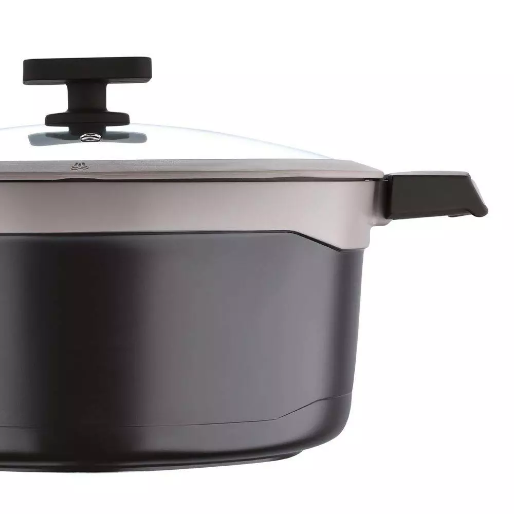 Gastro Titanium Cast Aluminum 7.5 qt. Dutch Oven with Tempered Glass Lid by MasterPRO 5 Gastro Titanium Cast Aluminum 7.5 qt. Dutch Oven with Tempered Glass Lid by MasterPRO - Image 3