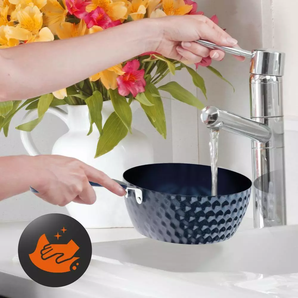 Elegant Diamond 11-Piece Aluminum Nonstick Cookware Set in Blue by NutriChef 8 Elegant Diamond 11-Piece Aluminum Nonstick Cookware Set in Blue by NutriChef - Image 6