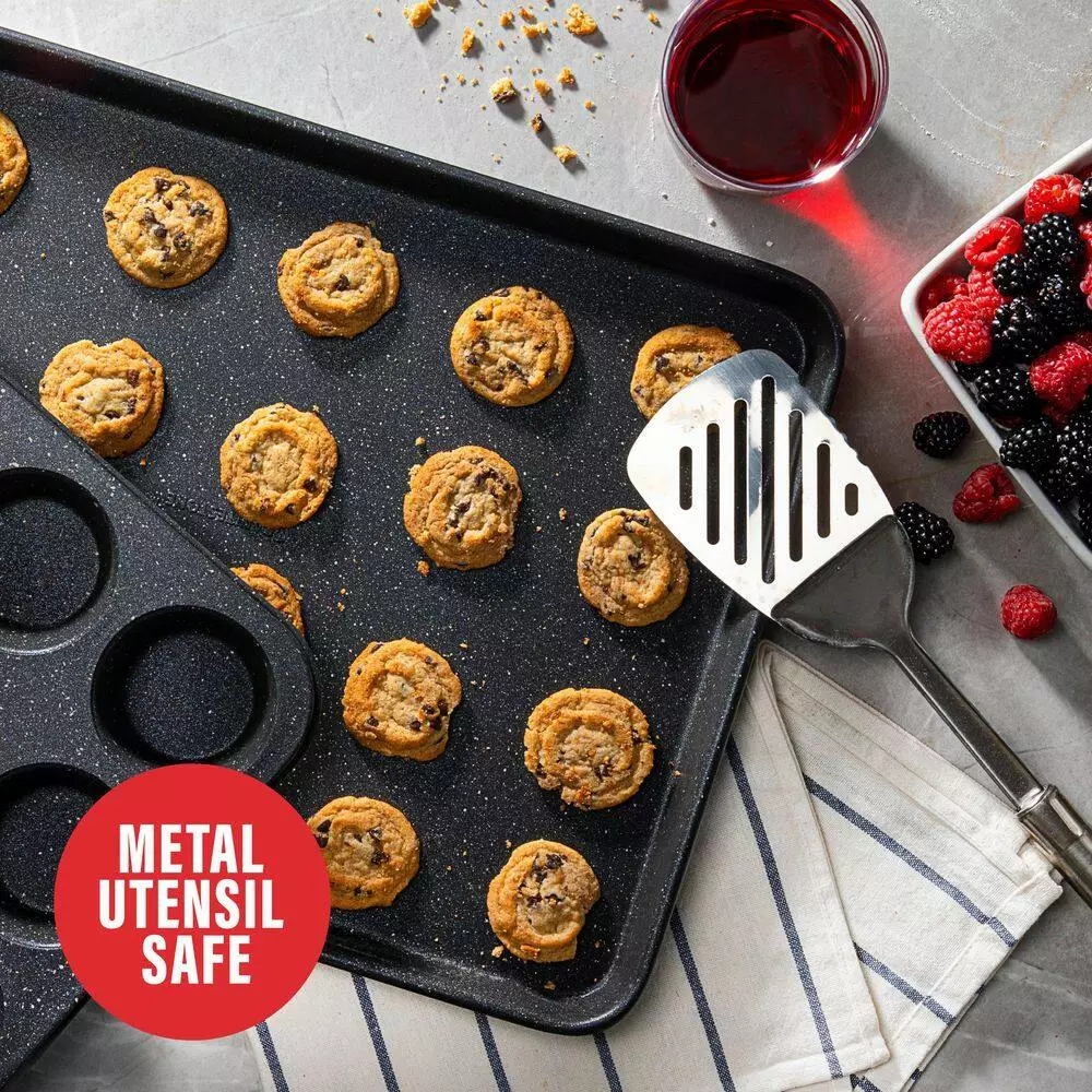 Professional 5-Piece Titanium and Diamond Infused Non-Stick Bakeware Set by GRANITESTONE 10 Professional 5-Piece Titanium and Diamond Infused Non-Stick Bakeware Set by GRANITESTONE - Image 8