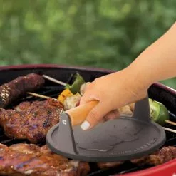 Pre-Seasoned 7 in. Cast Iron Round Grill Press by Commercial CHEF 11 Pre-Seasoned 7 in. Cast Iron Round Grill Press by Commercial CHEF -Cookware Sales Shop commercial chef griddles chci701 31 1000