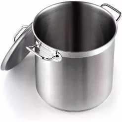 Professional Grade 11 qt. Stainless Steel Stock Pot with Lid by Cooks Standard