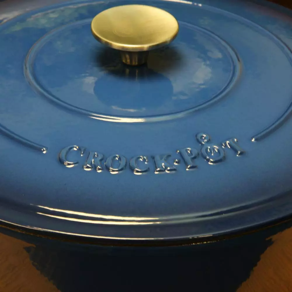 Artisan 5 qt. Round Enameled Cast Iron Braiser Pan with Self Basting Lid in Blue by Crock-Pot 5 Artisan 5 qt. Round Enameled Cast Iron Braiser Pan with Self Basting Lid in Blue by Crock-Pot - Image 3