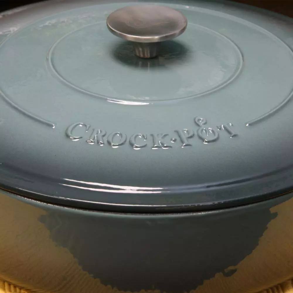 Artisan 5 Qt. Enameled Cast Iron Round Braiser Pan with Self Basting Lid by Crock-Pot 6 Artisan 5 Qt. Enameled Cast Iron Round Braiser Pan with Self Basting Lid by Crock-Pot - Image 4