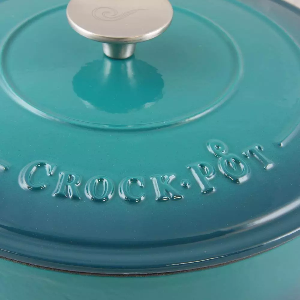 Artisan 3.5 qt. Cast Iron Nonstick Saute Pan in Teal Ombre with Lid by Crock-Pot 5 Artisan 3.5 qt. Cast Iron Nonstick Saute Pan in Teal Ombre with Lid by Crock-Pot - Image 3