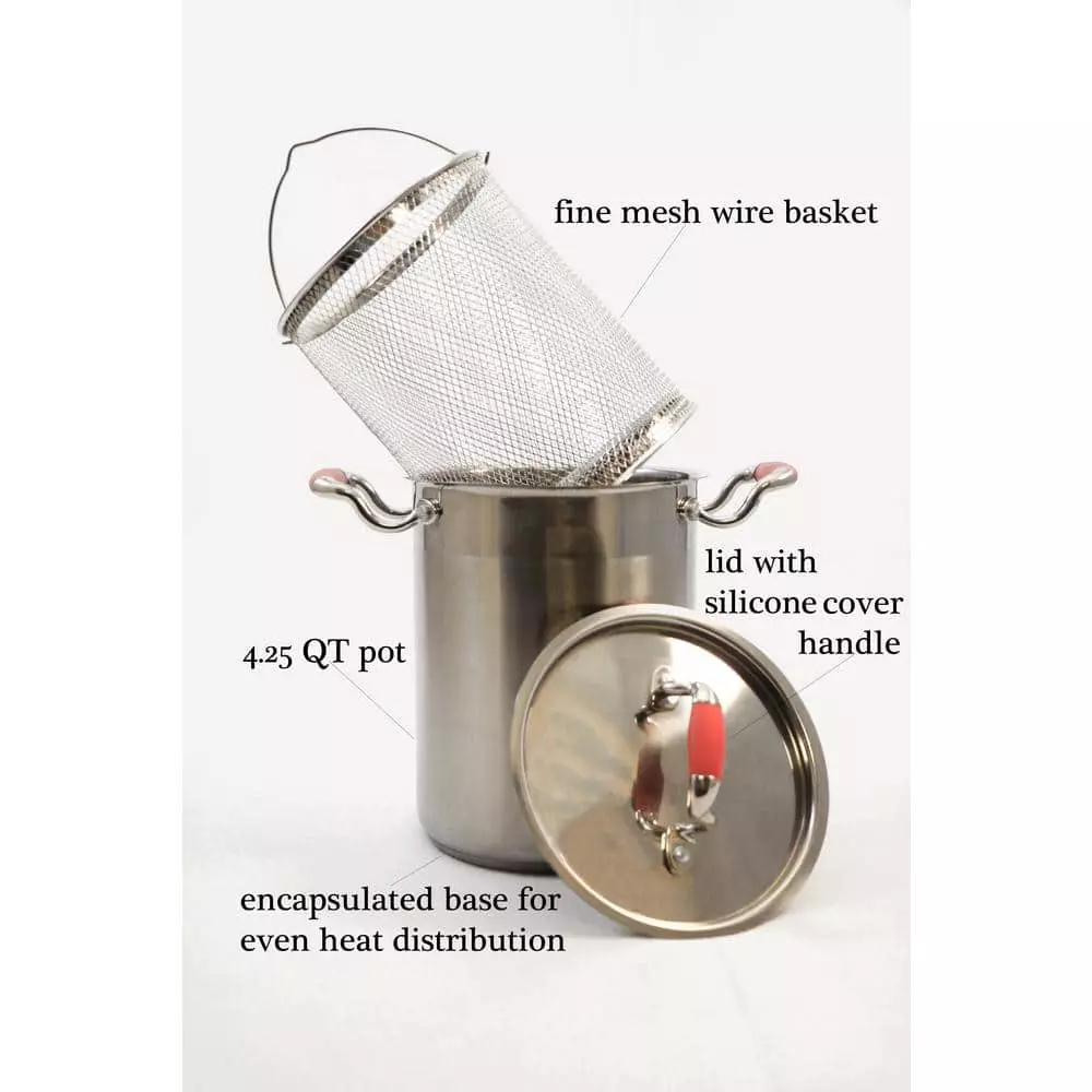 4.25 Qt. Professional Stainless Steel Vegetable Cooker with Wire Basket and Lid by ExcelSteel 4 4.25 Qt. Professional Stainless Steel Vegetable Cooker with Wire Basket and Lid by ExcelSteel - Image 2