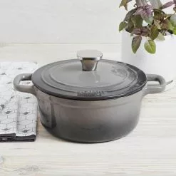 2 qt. Cast iron Dutch Oven with Lid by MasterPRO 17 2 qt. Cast iron Dutch Oven with Lid by MasterPRO -Cookware Sales Shop fog dutch ovens mpus16320fog 76 1000