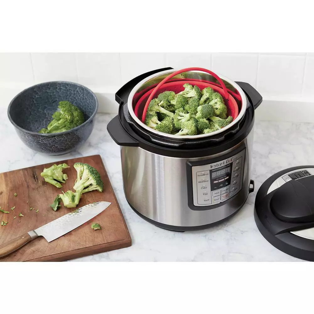 6 Qt. Red Collapsible Silicone Steamer Insert for Instant Pot by Fox Run 8 6 Qt. Red Collapsible Silicone Steamer Insert for Instant Pot by Fox Run - Image 6