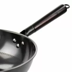 Debossed 13 in. Black Heavy Gauge Carbon Steel Wok by GIBSON HOME 10 Debossed 13 in. Black Heavy Gauge Carbon Steel Wok by GIBSON HOME -Cookware Sales Shop gibson home woks stir fry pans 985114014m 4f 1000