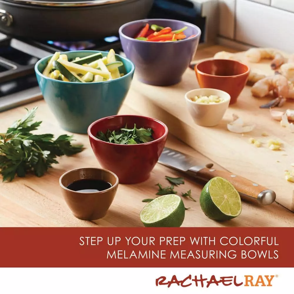 Cucina 18-Piece Hard Anodized Nonstick Cookwaree Set in Grey by Rachael Ray 5 Cucina 18-Piece Hard Anodized Nonstick Cookwaree Set in Grey by Rachael Ray - Image 3