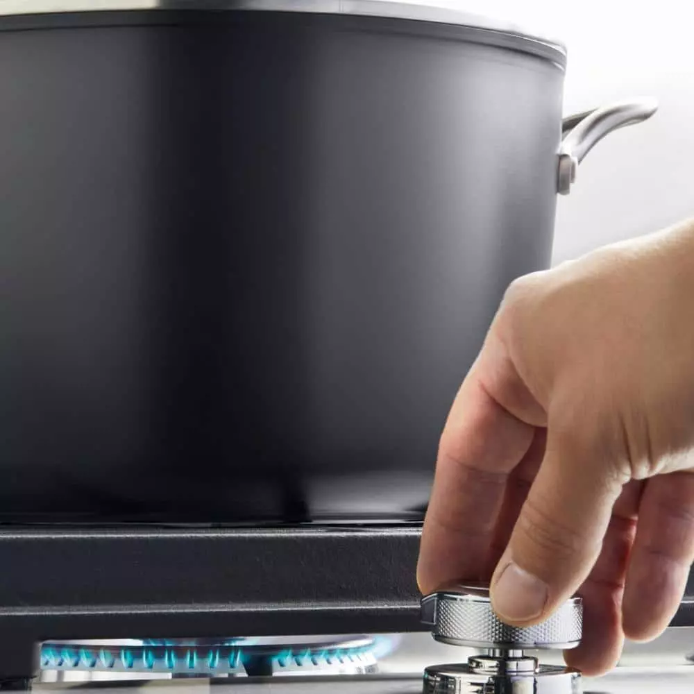 8-Quart, Matte Black Hard-Anodized Induction Nonstick Stockpot with Lid by KitchenAid 6 8-Quart, Matte Black Hard-Anodized Induction Nonstick Stockpot with Lid by KitchenAid - Image 4