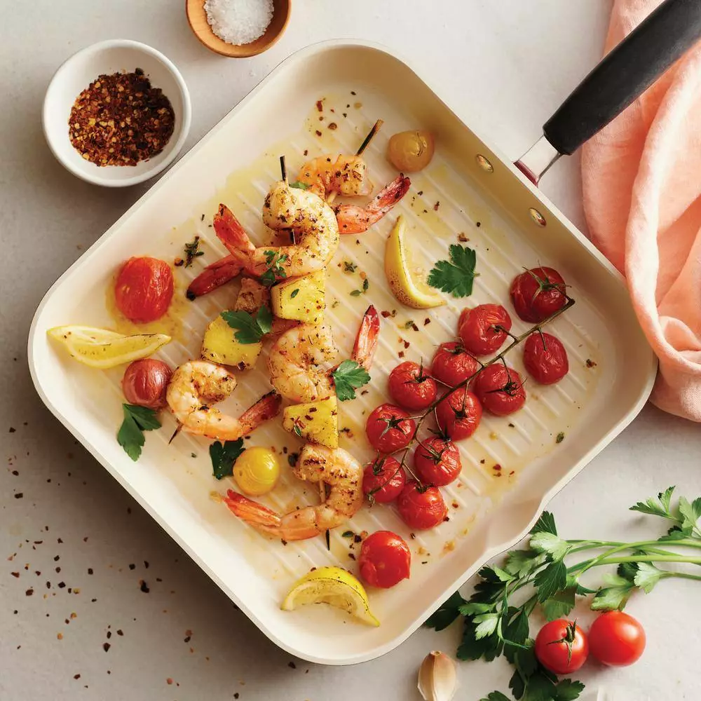 Style Ceramica 12 in. Aluminum Ceramic Nonstick Grill Pan in Metallic Copper by Tramontina 4 Style Ceramica 12 in. Aluminum Ceramic Nonstick Grill Pan in Metallic Copper by Tramontina - Image 2