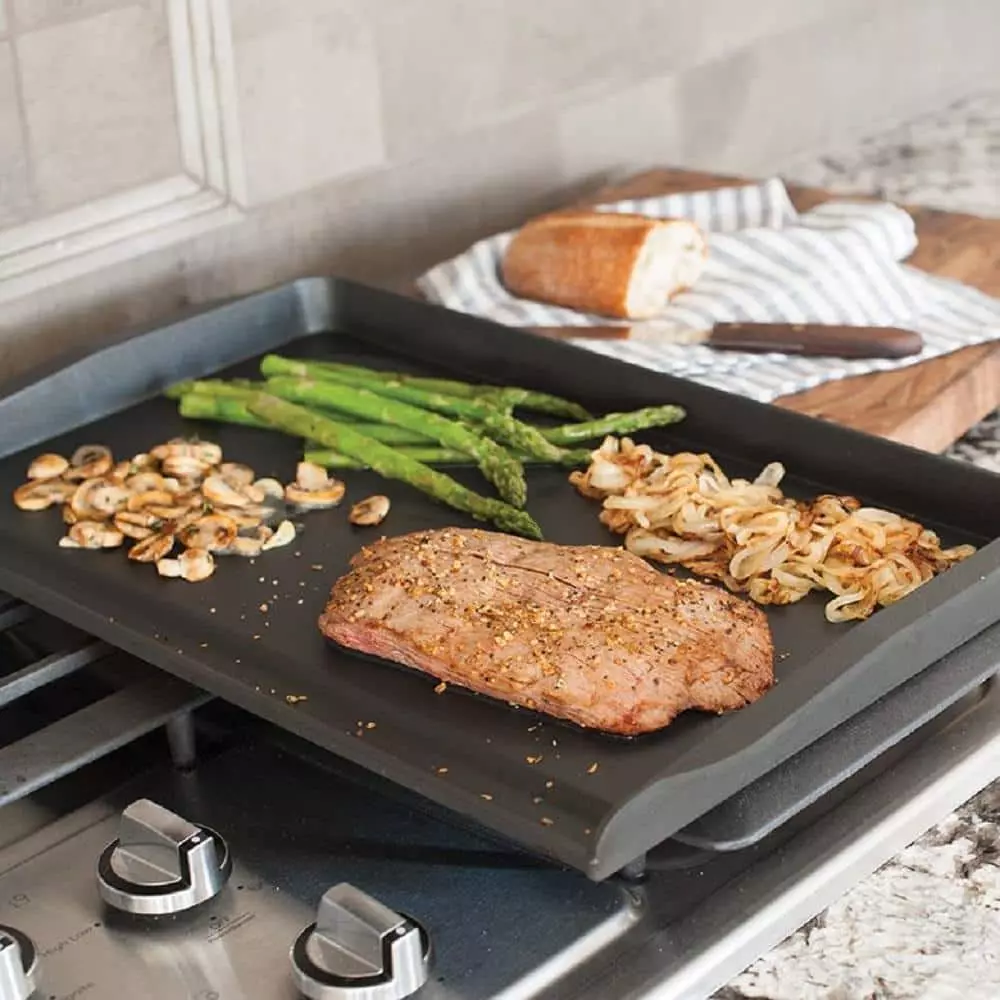 Aluminum Grill Griddle with Backsplash by Nordic Ware 5 Aluminum Grill Griddle with Backsplash by Nordic Ware - Image 3