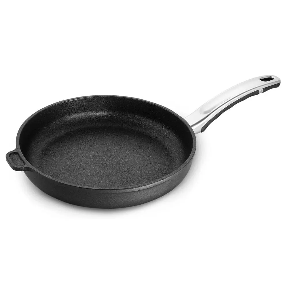 Earth Professional Series 10 in. Aluminum Ceramic Nonstick Frying Pan in Onyx with Comfort Grip Handle by Ozeri 3 Earth Professional Series 10 in. Aluminum Ceramic Nonstick Frying Pan in Onyx with Comfort Grip Handle by Ozeri