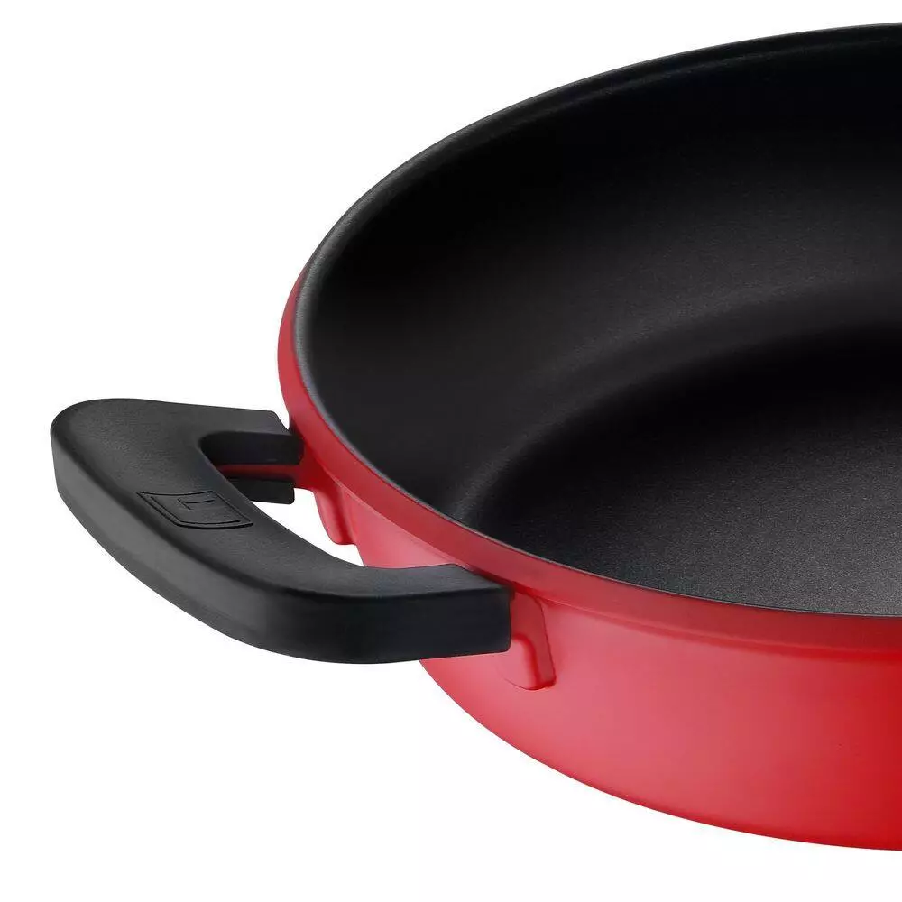 4 qt. Aluminum Saute Pan with Lid by BERGNER 8 4 qt. Aluminum Saute Pan with Lid by BERGNER - Image 6