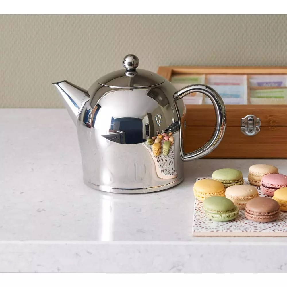 34 fl. oz. Satin Santhee Teapot by Bredemeijer 4 34 fl. oz. Satin Santhee Teapot by Bredemeijer - Image 2