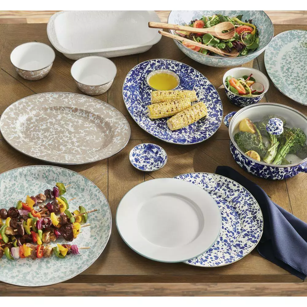 Solid White 4.5 qt. Enamelware Baking Pan by Golden Rabbit 5 Solid White 4.5 qt. Enamelware Baking Pan by Golden Rabbit - Image 3