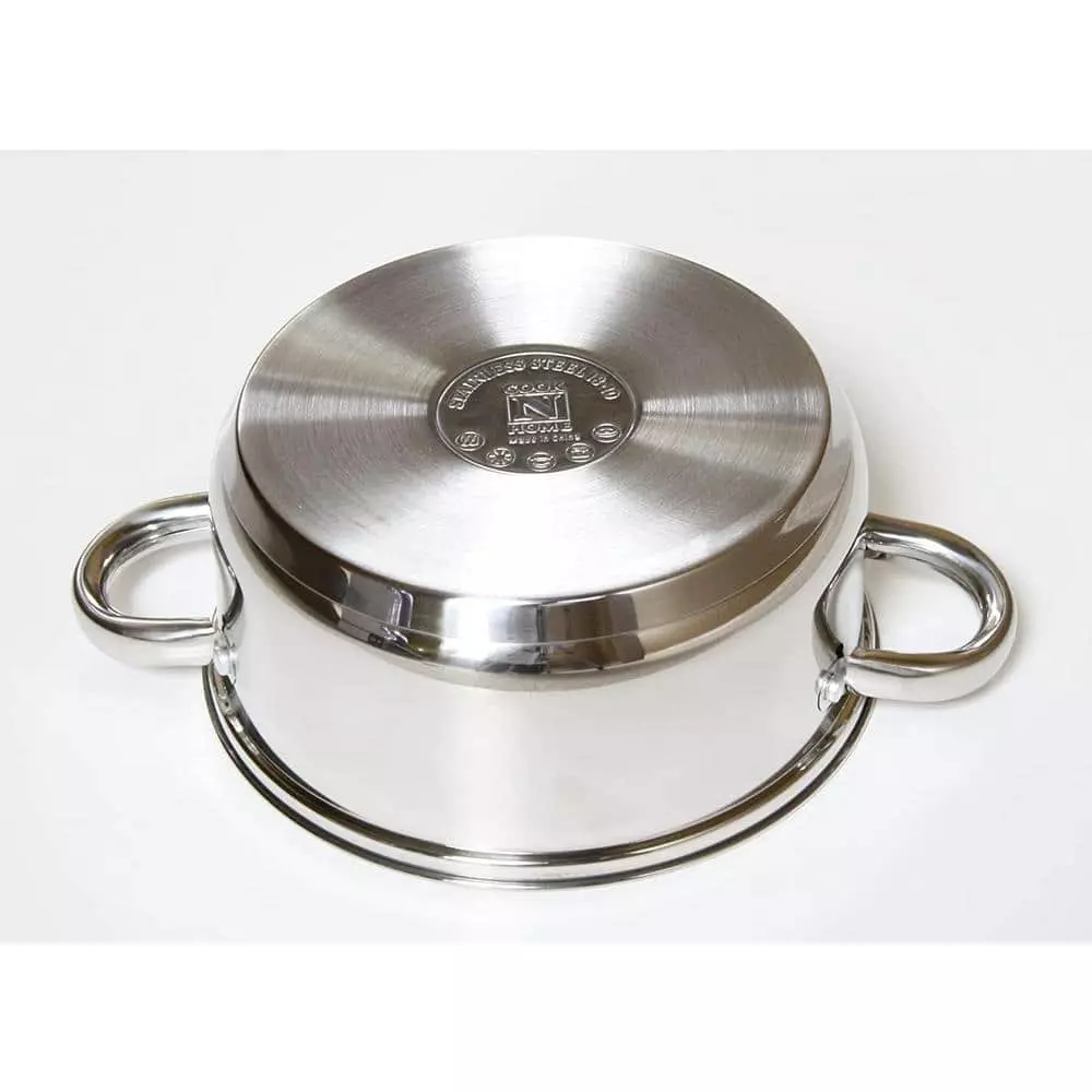 12-Piece Silver Cookware Set in Stainless Steel by Cook N Home 5 12-Piece Silver Cookware Set in Stainless Steel by Cook N Home - Image 3