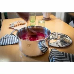 6 qt. Tri-Ply Stainless Steel Stock Pot with Lid by SAVEUR SELECTS 15 6 qt. Tri-Ply Stainless Steel Stock Pot with Lid by SAVEUR SELECTS -Cookware Sales Shop stock pots m19 005 8 76 1000