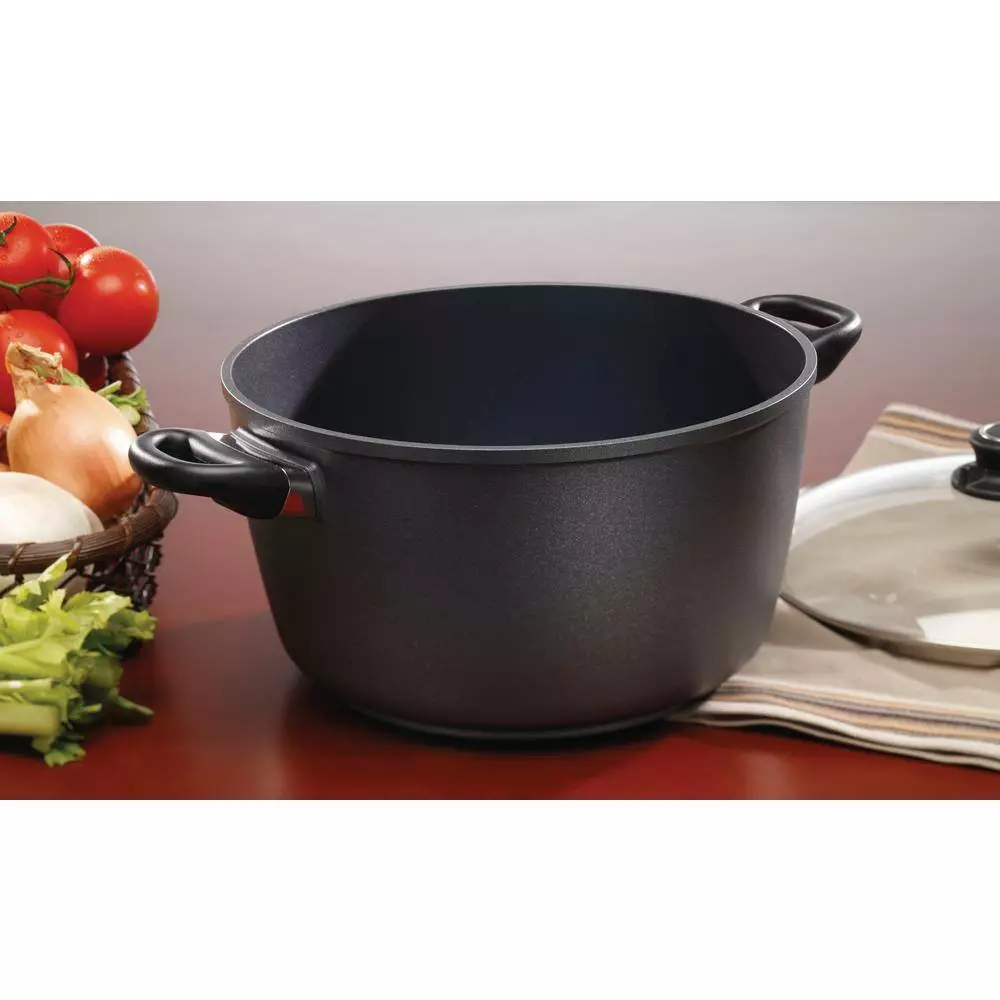 Swiss Titan 8.5 qt. Titanium Nonstick Stock Pot in Gray with Glass Lid by Swiss Diamond 4 Swiss Titan 8.5 qt. Titanium Nonstick Stock Pot in Gray with Glass Lid by Swiss Diamond - Image 2