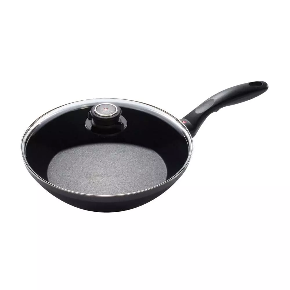 11 in. Induction Edge Stir Fry Pan with Lid by Swiss Diamond 3 11 in. Induction Edge Stir Fry Pan with Lid by Swiss Diamond