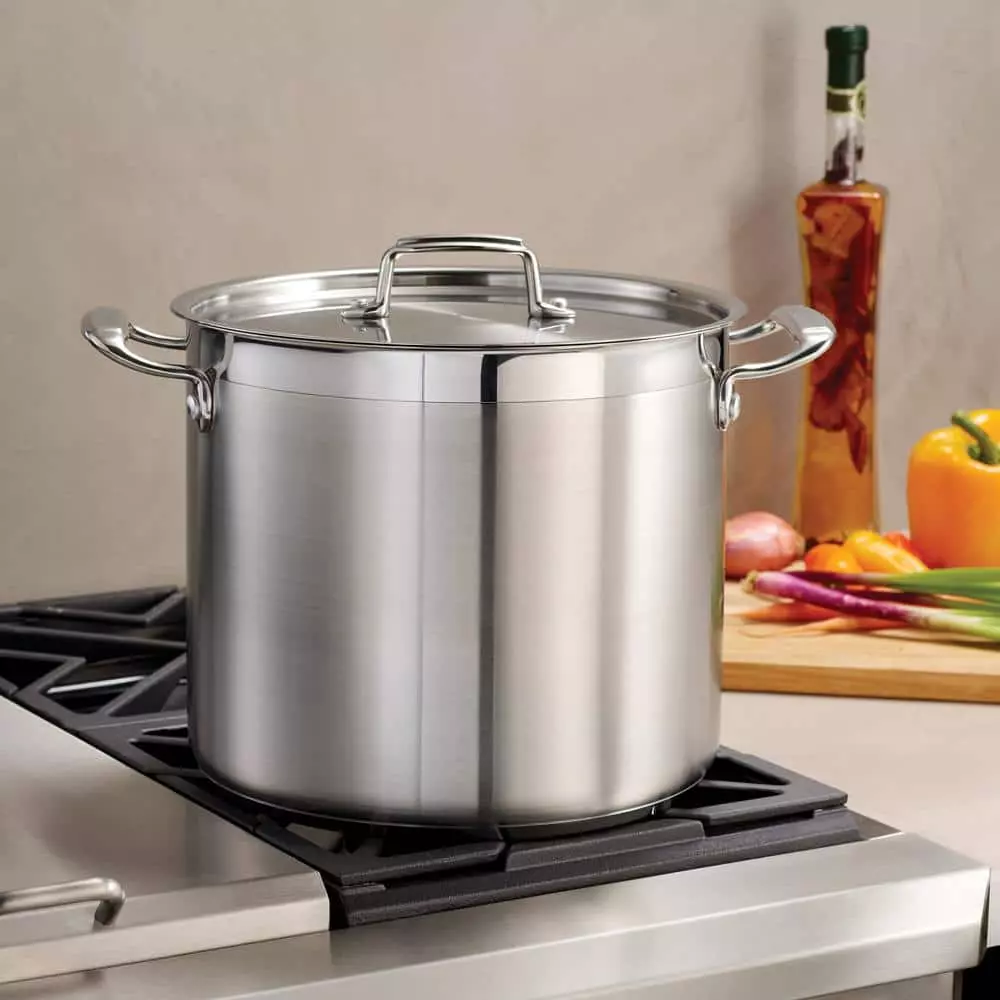 Gourmet 12 qt. Stainless Steel Stock Pot with Lid by Tramontina 5 Gourmet 12 qt. Stainless Steel Stock Pot with Lid by Tramontina - Image 3