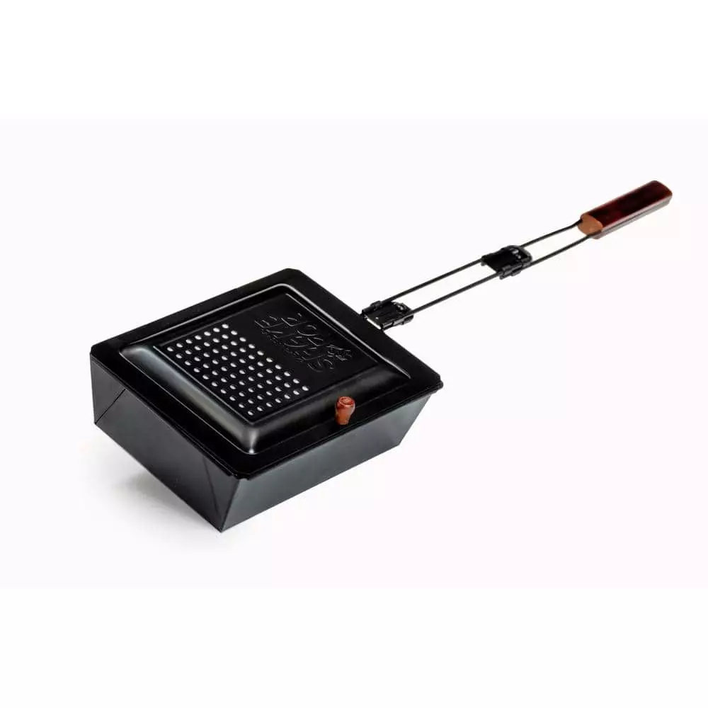 3 qt. Aluminum Traditional Shake and Pop Outdoor Popcorn Popper with Old Time Farmers Favorite Set and Coconut Oil by Wabash Valley Farms 4 3 qt. Aluminum Traditional Shake and Pop Outdoor Popcorn Popper with Old Time Farmers Favorite Set and Coconut Oil by Wabash Valley Farms - Image 2