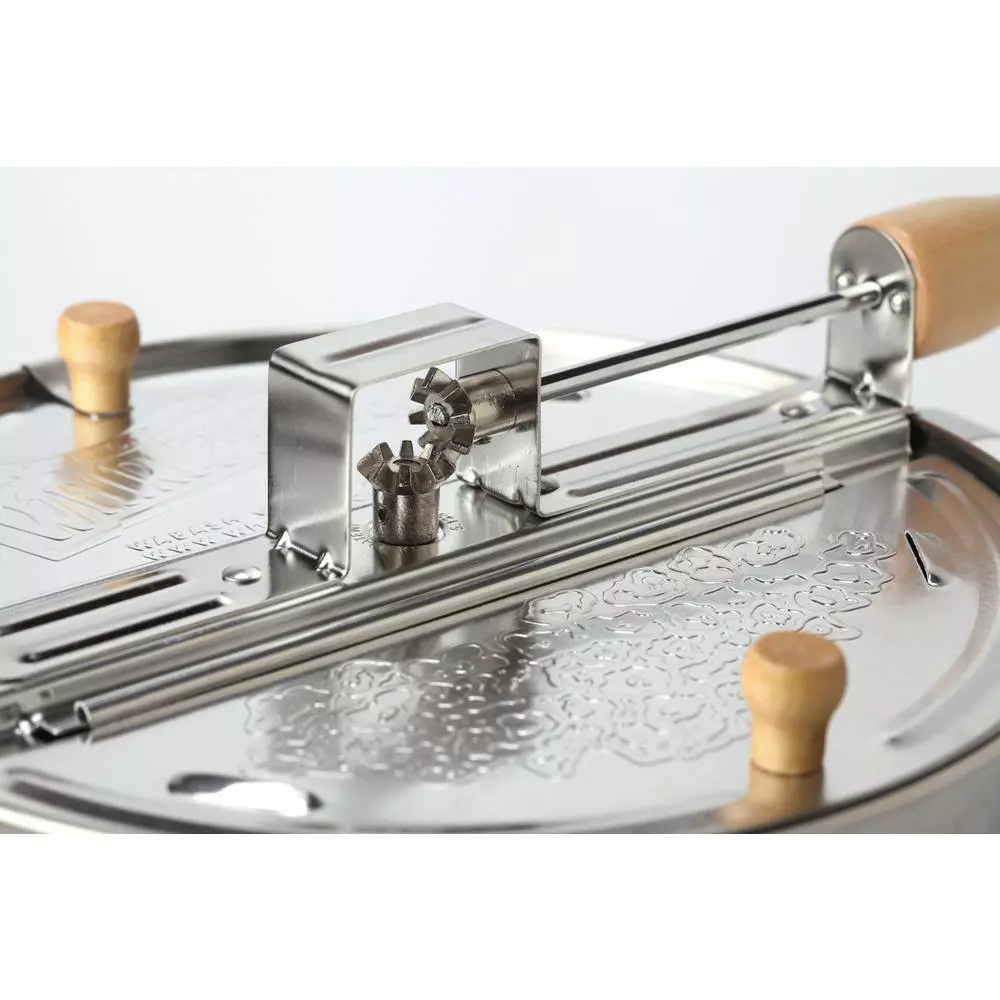 4-Piece Aluminum Silver Stovetop Popcorn Popper Set with DIY Organic Popcorn Kit by Whirley Pop 4 4-Piece Aluminum Silver Stovetop Popcorn Popper Set with DIY Organic Popcorn Kit by Whirley Pop - Image 2