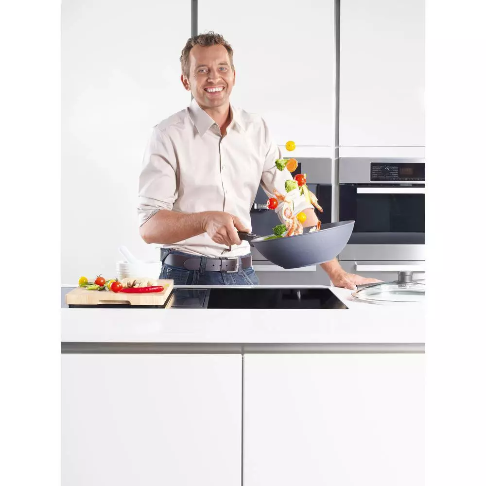 12.5 in. Non-stick Wok in Cast Aluminum by Woll 4 12.5 in. Non-stick Wok in Cast Aluminum by Woll - Image 2